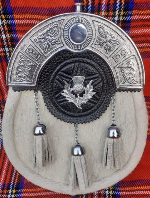 Thistle Badge White Calfskin Sporran